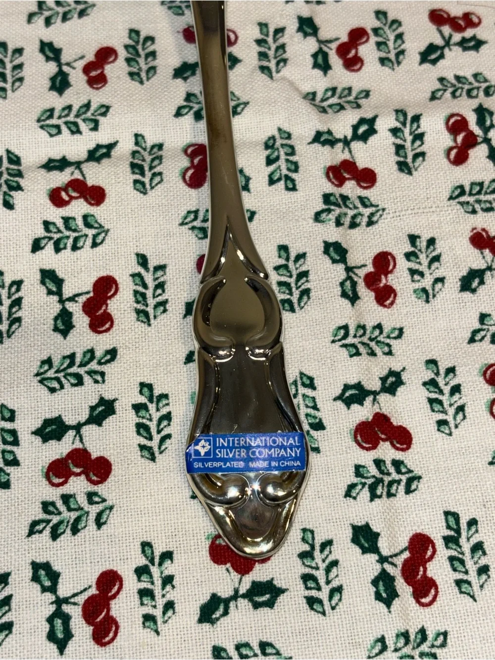 Christmas Serving Trowel in Silver - Picture 5 of 6